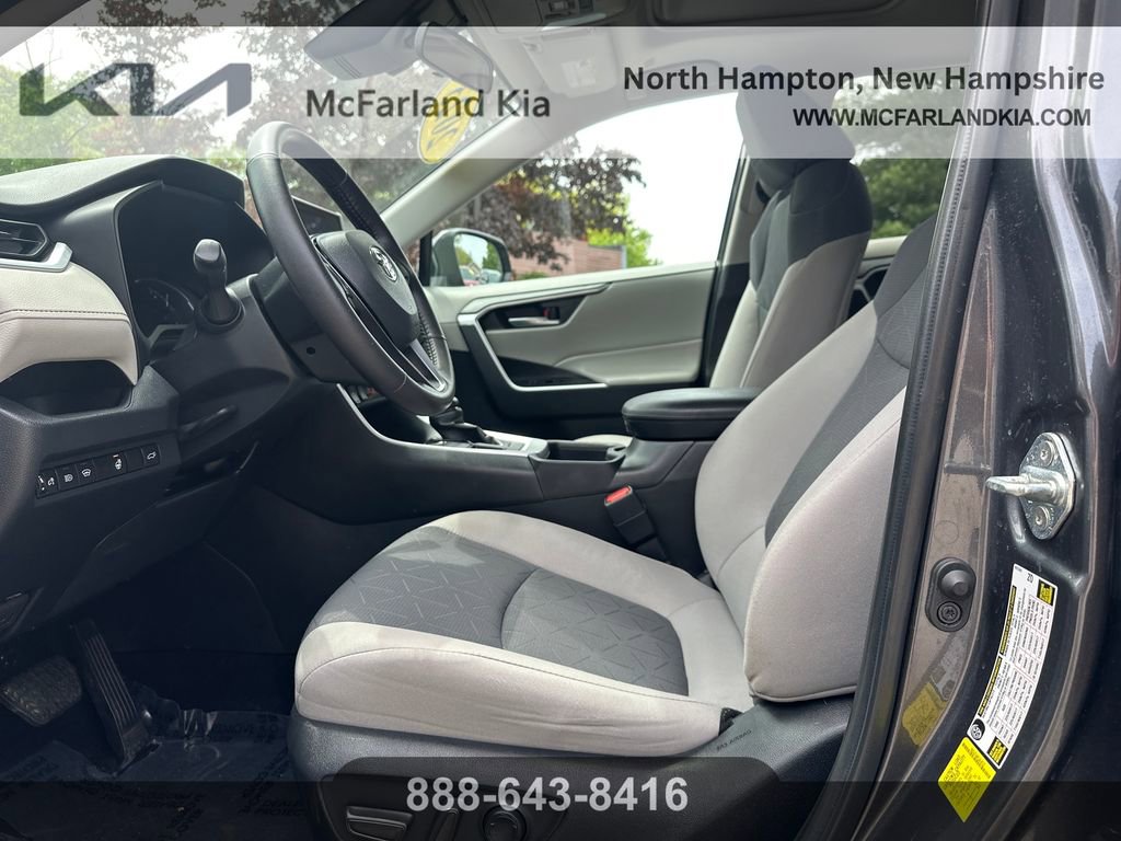 Used 2023 Toyota RAV4 XLE w/ Convenience Package AWD/4WD image 10