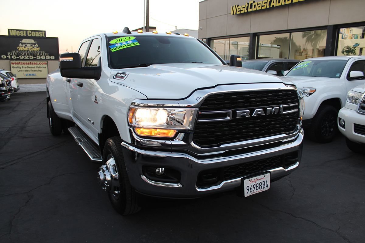 Used 2023 RAM 3500 Big Horn w/ Level 1 Equipment Group AWD/4WD image 8