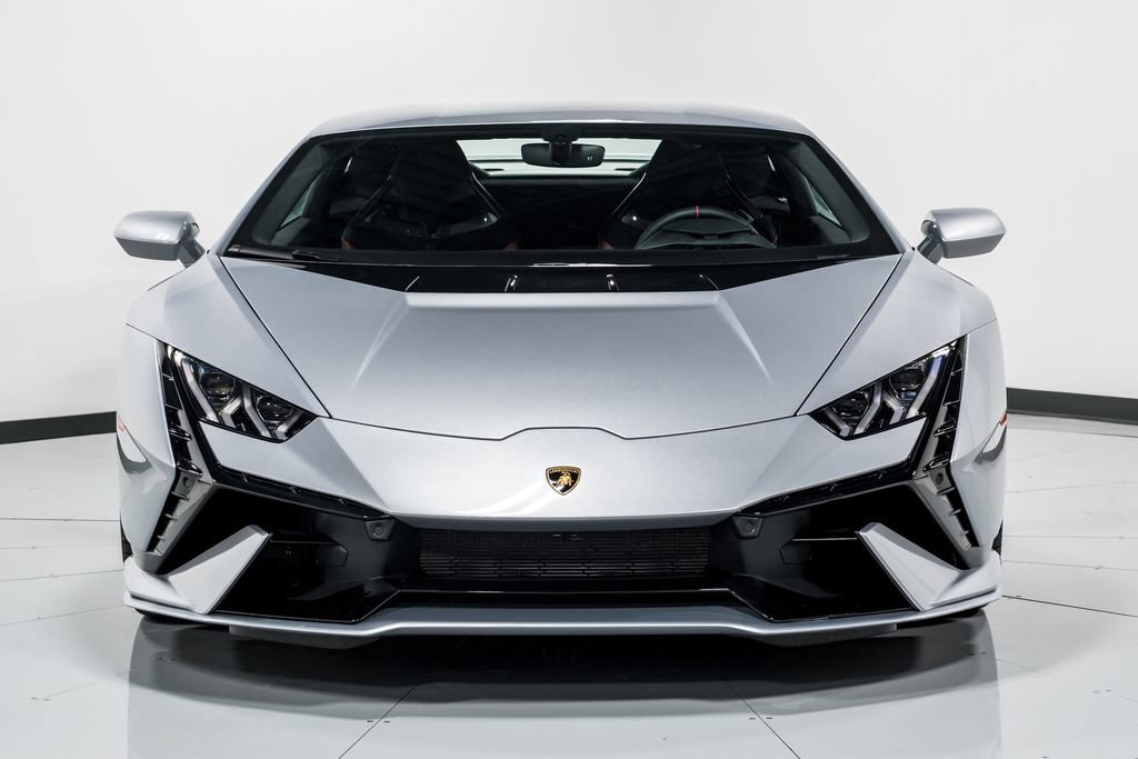 Used 2023 Lamborghini Huracan Tecnica RWD image 8