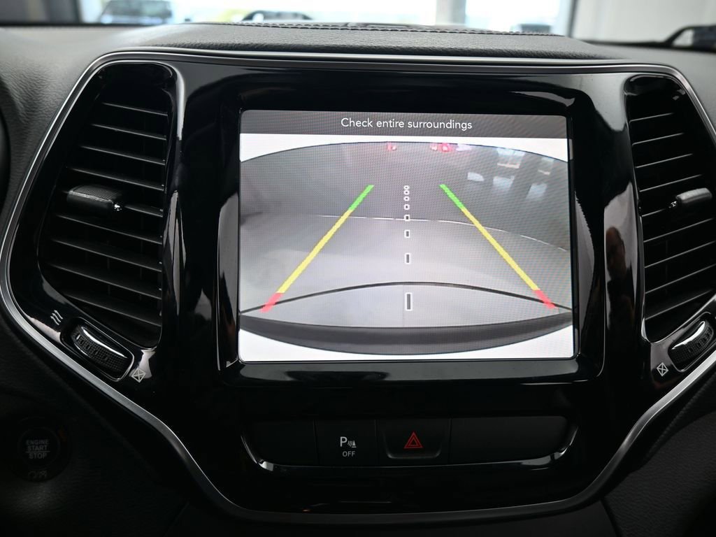 Used 2019 Jeep Cherokee Limited image 20