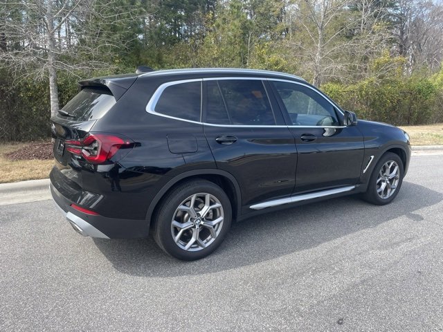 Used 2023 BMW X3 xDrive30i w/ Premium Package image 2