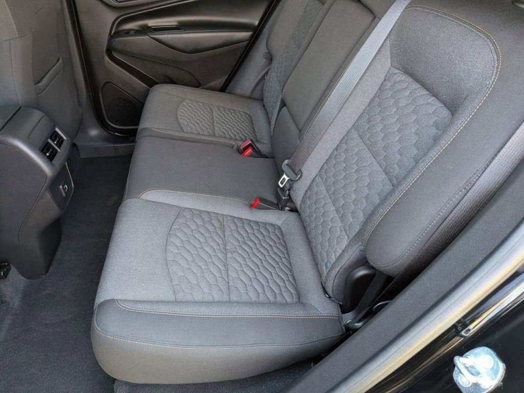 Used 2020 Chevrolet Equinox LT image 24