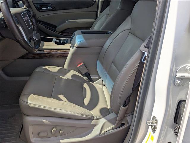 Used 2019 GMC Yukon SLT image 14