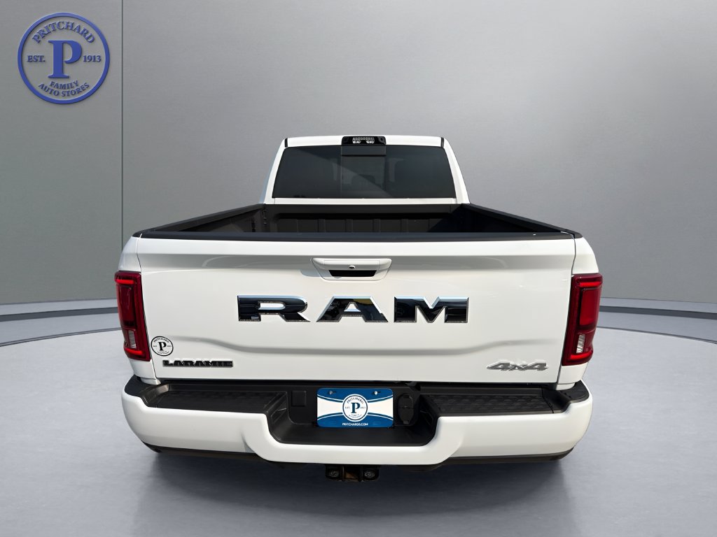 Used 2026 RAM 3500 Laramie AWD/4WD image 6