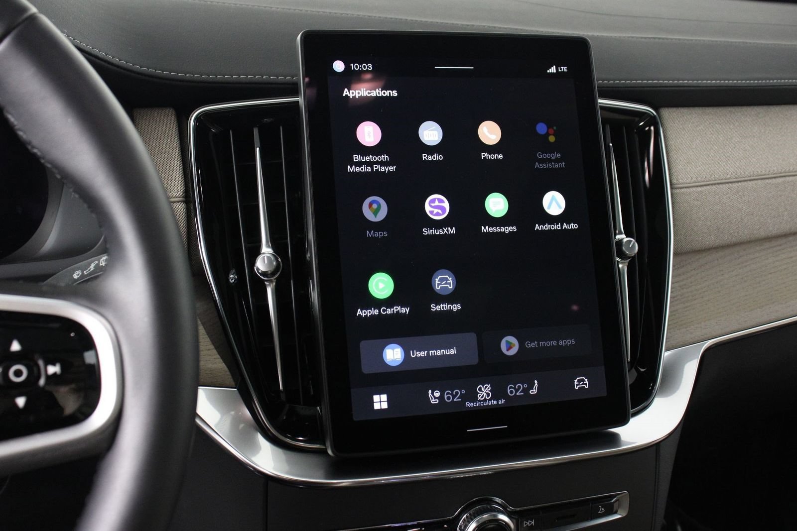 Certified 2026 Volvo XC90 B5 Core AWD/4WD image 9