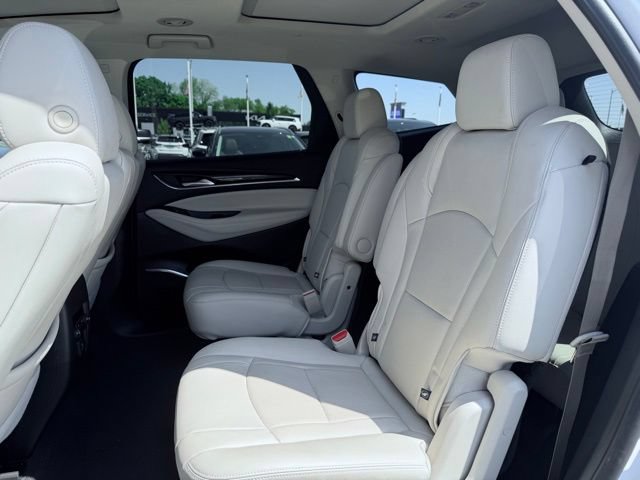 Used 2023 Buick Enclave Essence w/ Experience Buick Package AWD/4WD image 23