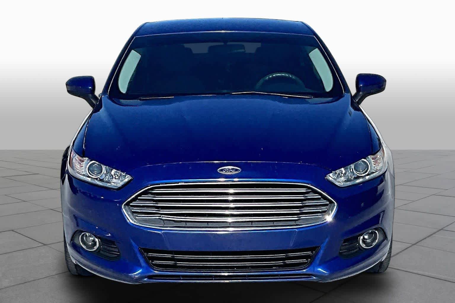 Used 2016 Ford Fusion S w/ Equipment Group 101A FWD image 4