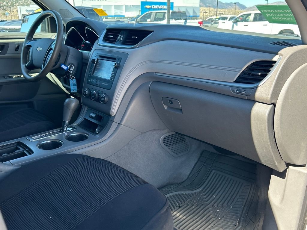 Used 2014 Chevrolet Traverse LS image 9