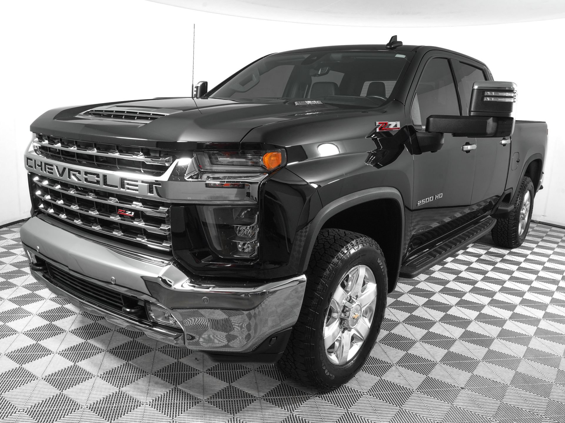Used 2021 Chevrolet Silverado 2500 LTZ w/ LTZ Premium Package AWD/4WD image 8