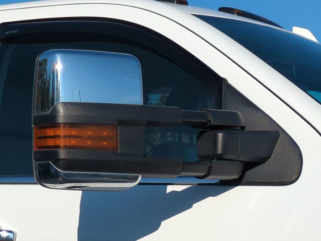 Used 2015 GMC Sierra 3500 Denali w/ Duramax Plus Package image 12