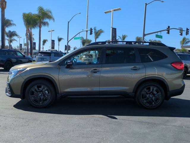 Used 2023 Subaru Ascent Onyx Edition AWD/4WD image 6