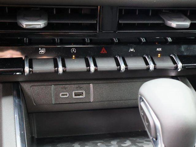 New 2026 GMC Canyon Elevation image 29