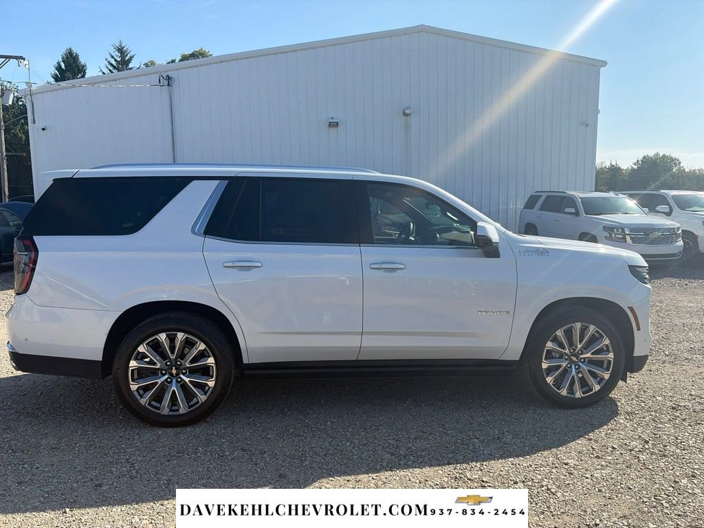 Used 2025 Chevrolet Tahoe High Country AWD/4WD image 6