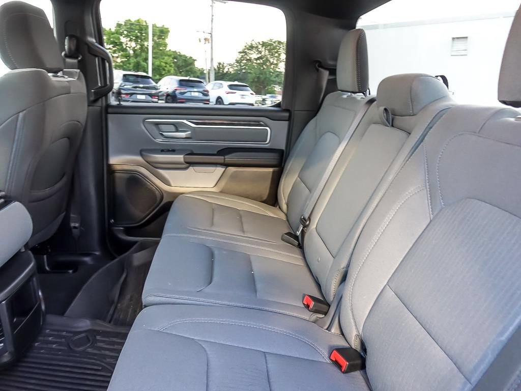 Used 2022 RAM 1500 Big Horn AWD/4WD image 12