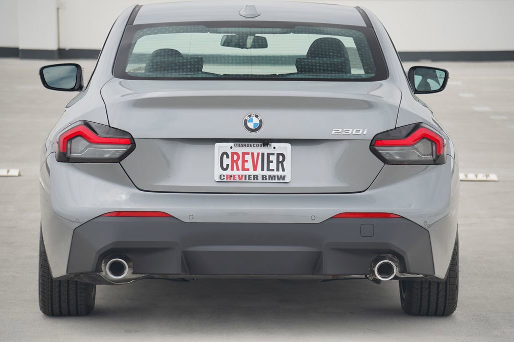 Used 2025 BMW 230i Coupe w/ Convenience Package RWD image 6