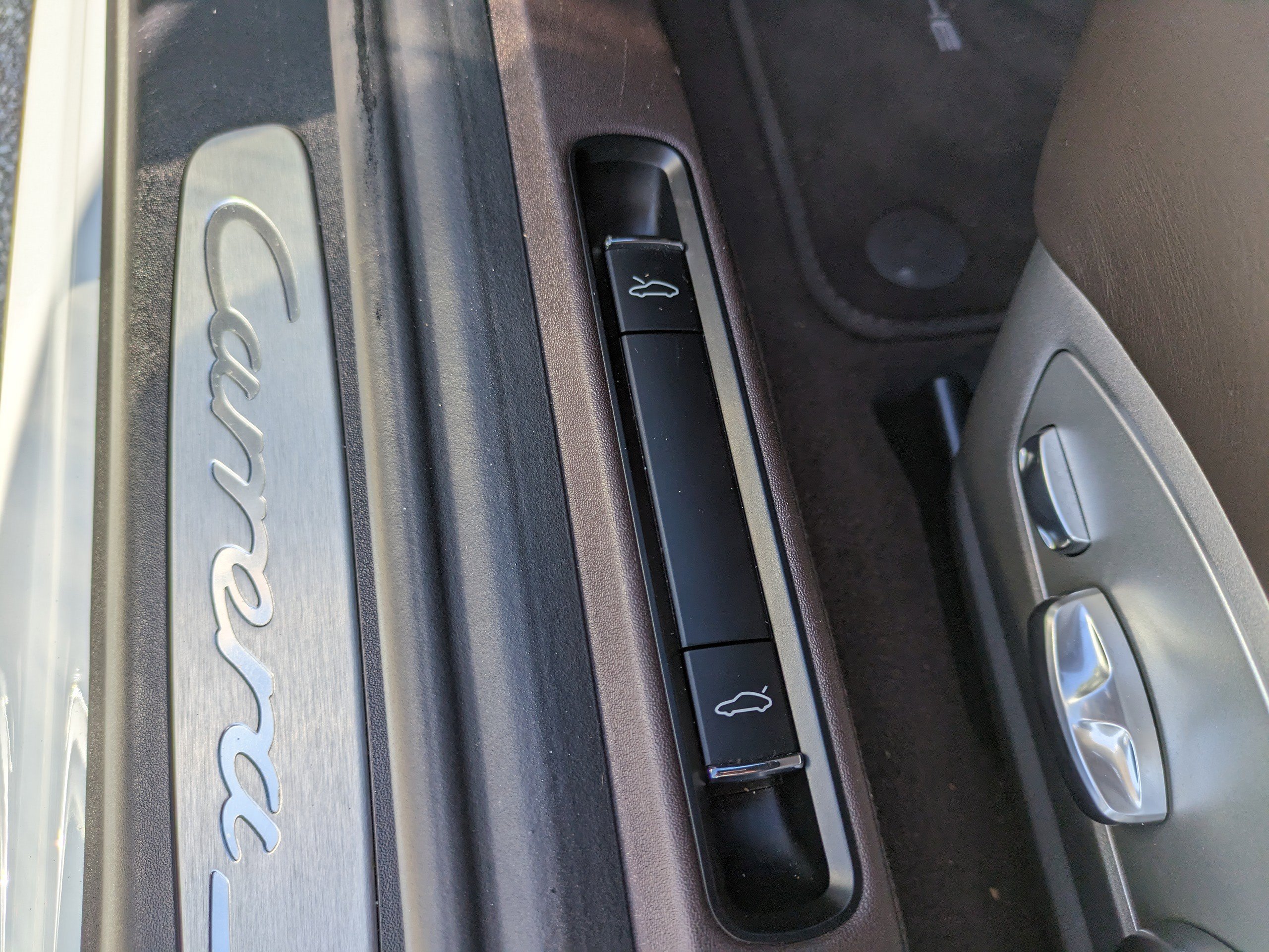 Used 2014 Porsche 911 Carrera S image 16