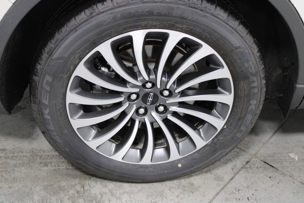 Used 2024 Lincoln Aviator Reserve w/ Equipment Group 201A image 14