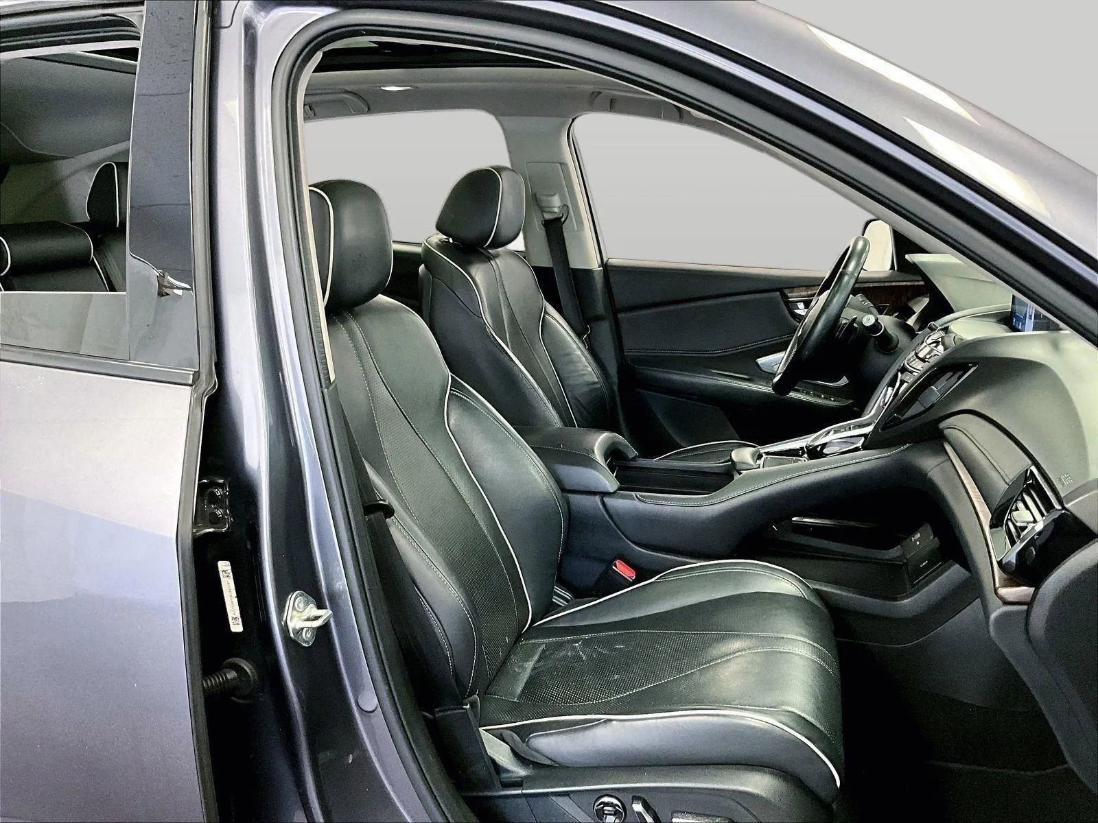 Used 2019 Acura RDX AWD w/ Advance Package image 8