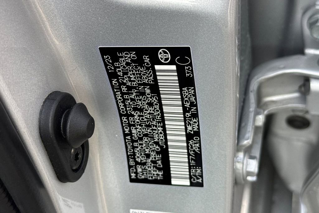 Used 2024 Toyota Corolla SE image 29