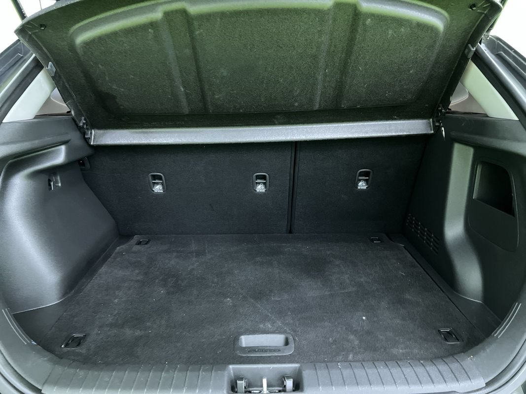 Used 2023 Hyundai Kona SEL AWD/4WD image 28