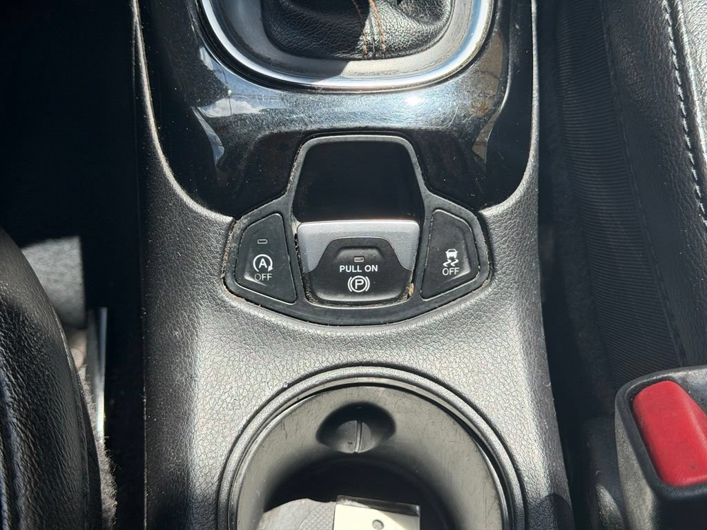Used 2019 Jeep Compass Limited AWD/4WD image 24