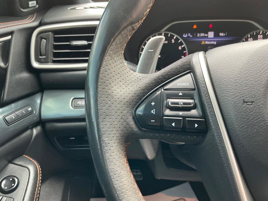 Used 2020 Nissan Maxima SR w/ Sport Mat Group FWD image 25