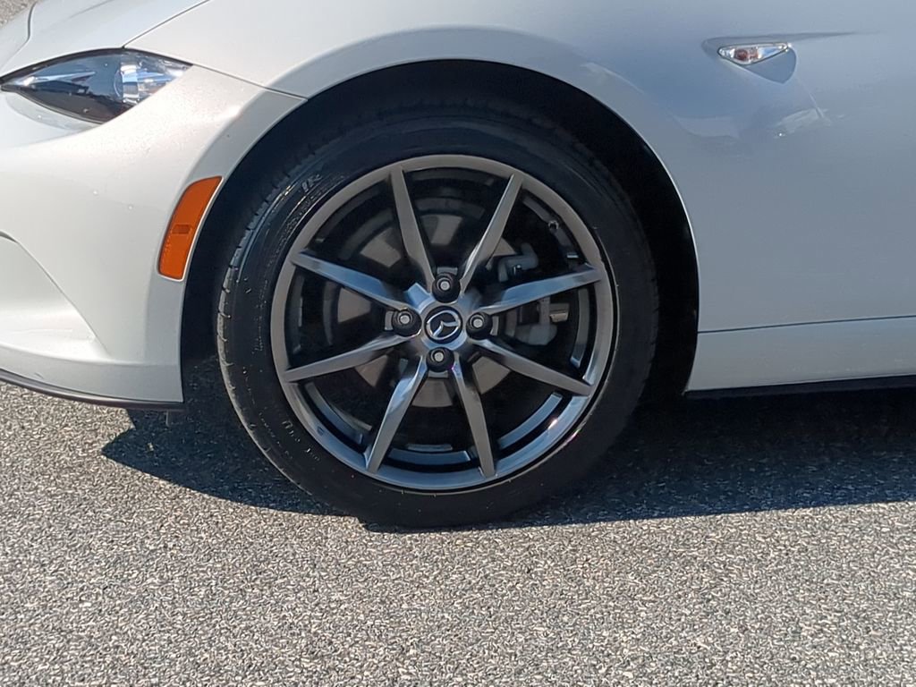 Used 2018 MAZDA MX-5 Miata Grand Touring image 19