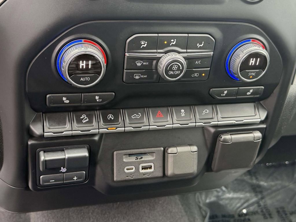 Used 2021 Chevrolet Silverado 1500 LT w/ All Star Edition Plus image 20