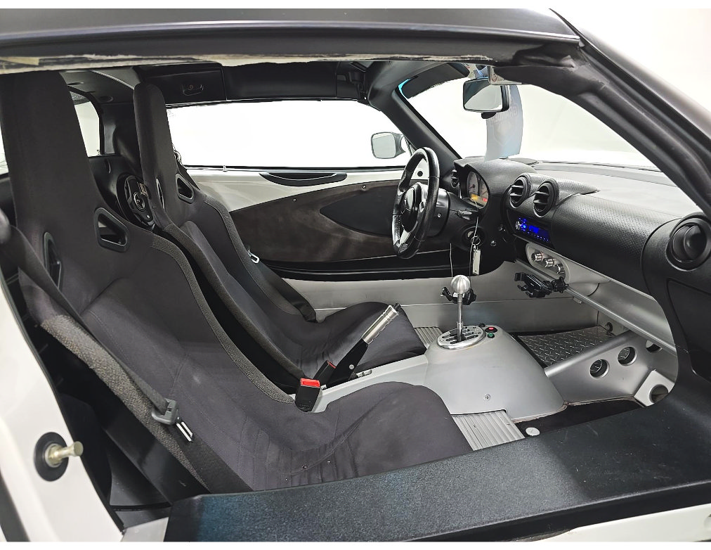 Used 2006 Lotus Elise RWD image 8