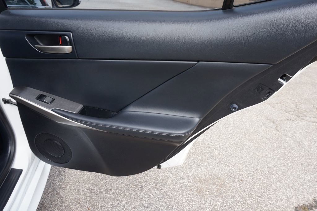 Used 2019 Lexus IS 300 F Sport w/ F Sport Package RWD image 26