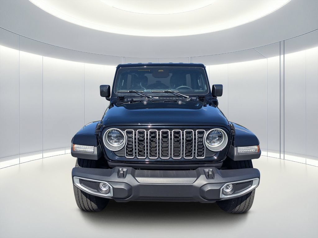 Used 2025 Jeep Wrangler Unlimited Sahara AWD/4WD image 8