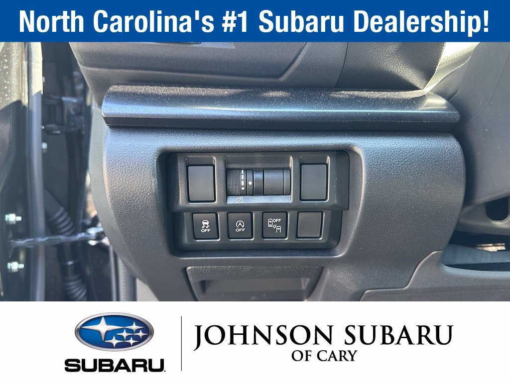 Used 2021 Subaru Crosstrek 2.5i Sport w/ Moonroof Package AWD/4WD image 14