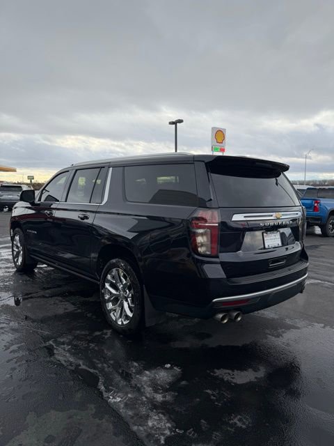 Used 2022 Chevrolet Suburban High Country image 6