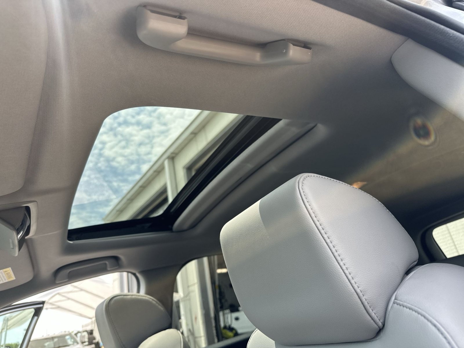 Used 2020 Honda CR-V EX-L image 31