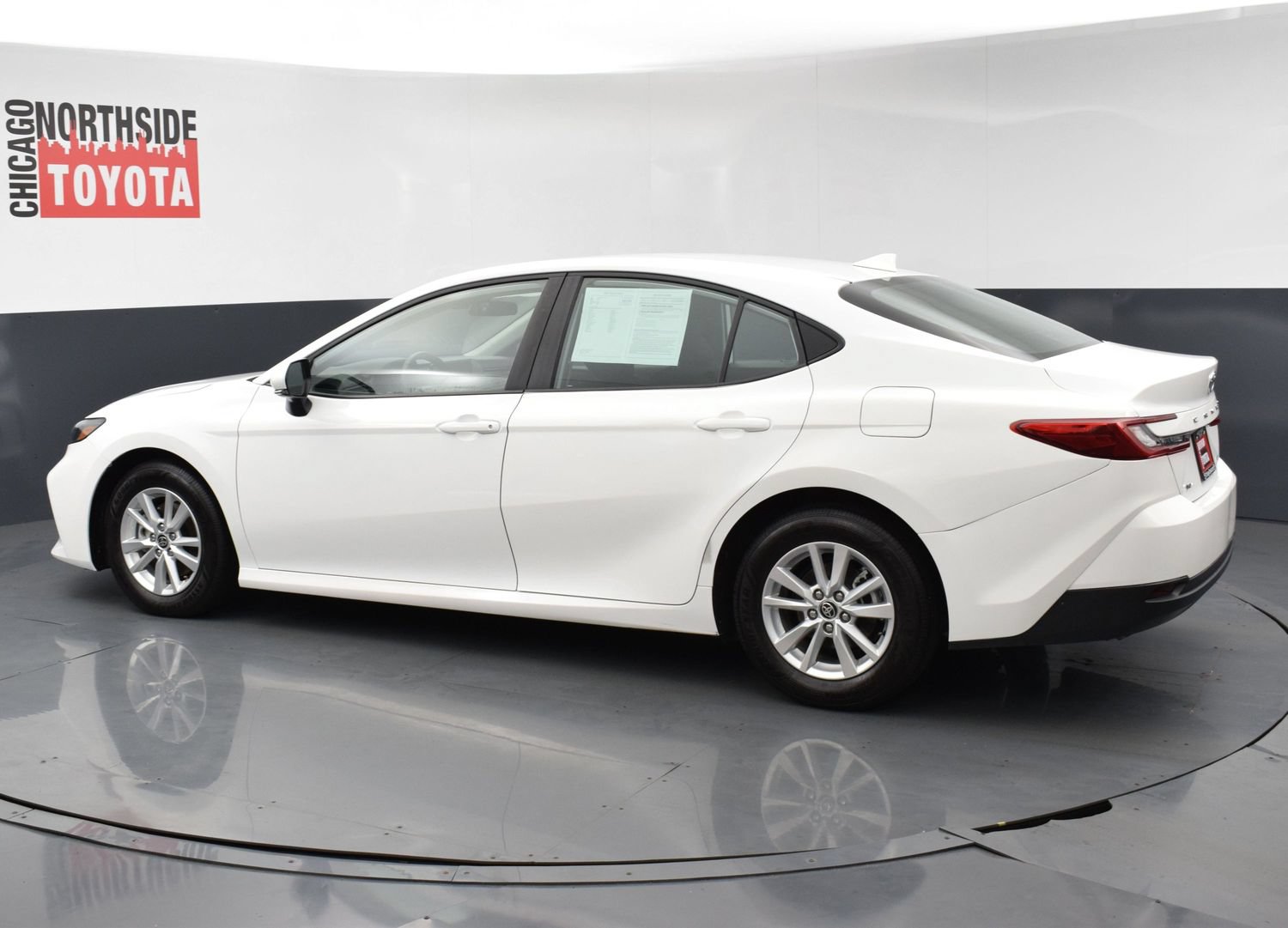 Used 2025 Toyota Camry LE FWD image 2