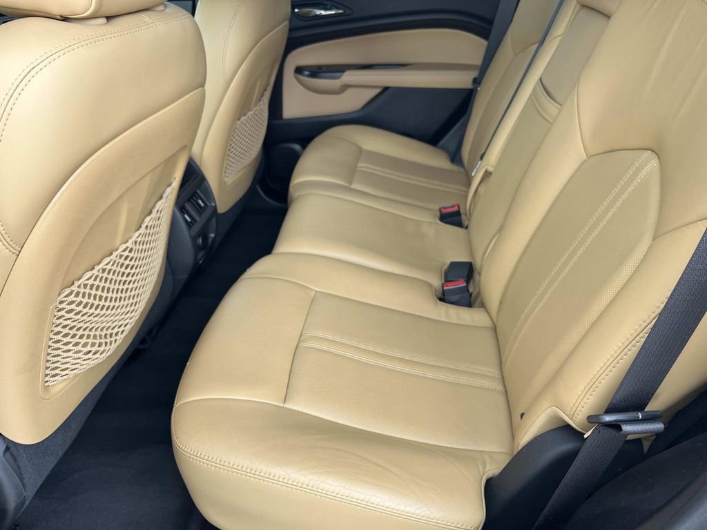 Used 2016 Cadillac SRX Luxury w/ Driver Awareness Package image 19