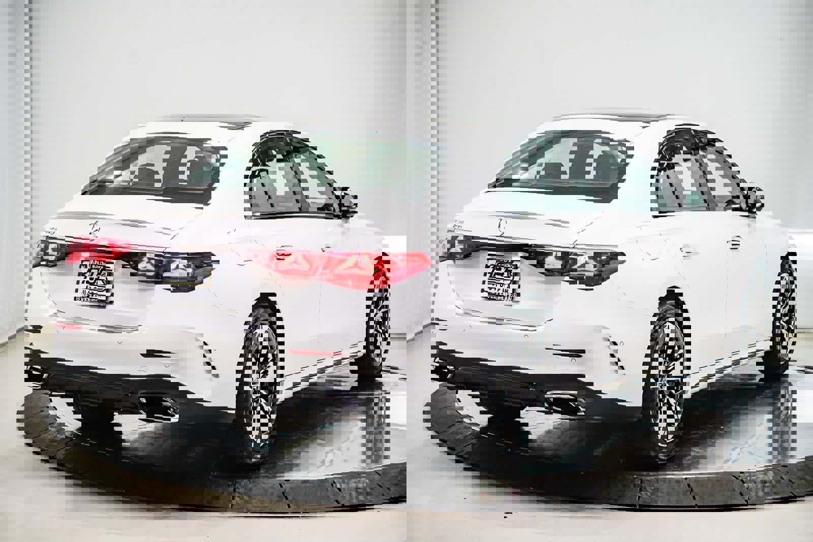 Used 2026 Mercedes-Benz E 350 Sedan image 4