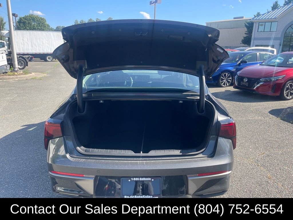 Used 2025 Kia K5 LXS image 25