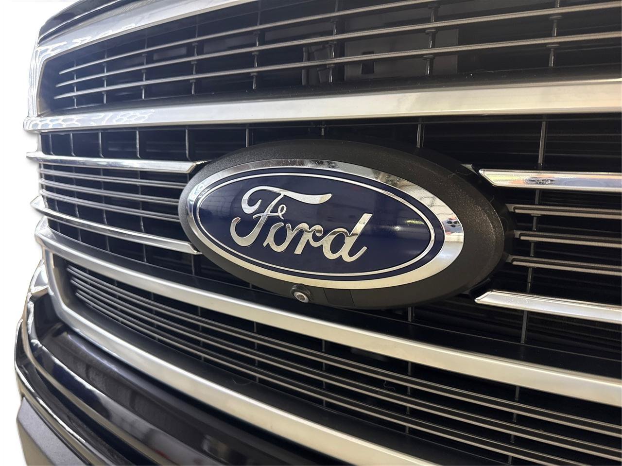 Used 2020 Ford F150 Limited w/ Trailer Tow Package AWD/4WD image 34