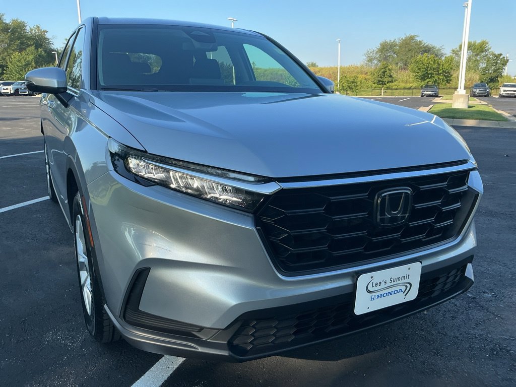 Used 2025 Honda CR-V LX image 15