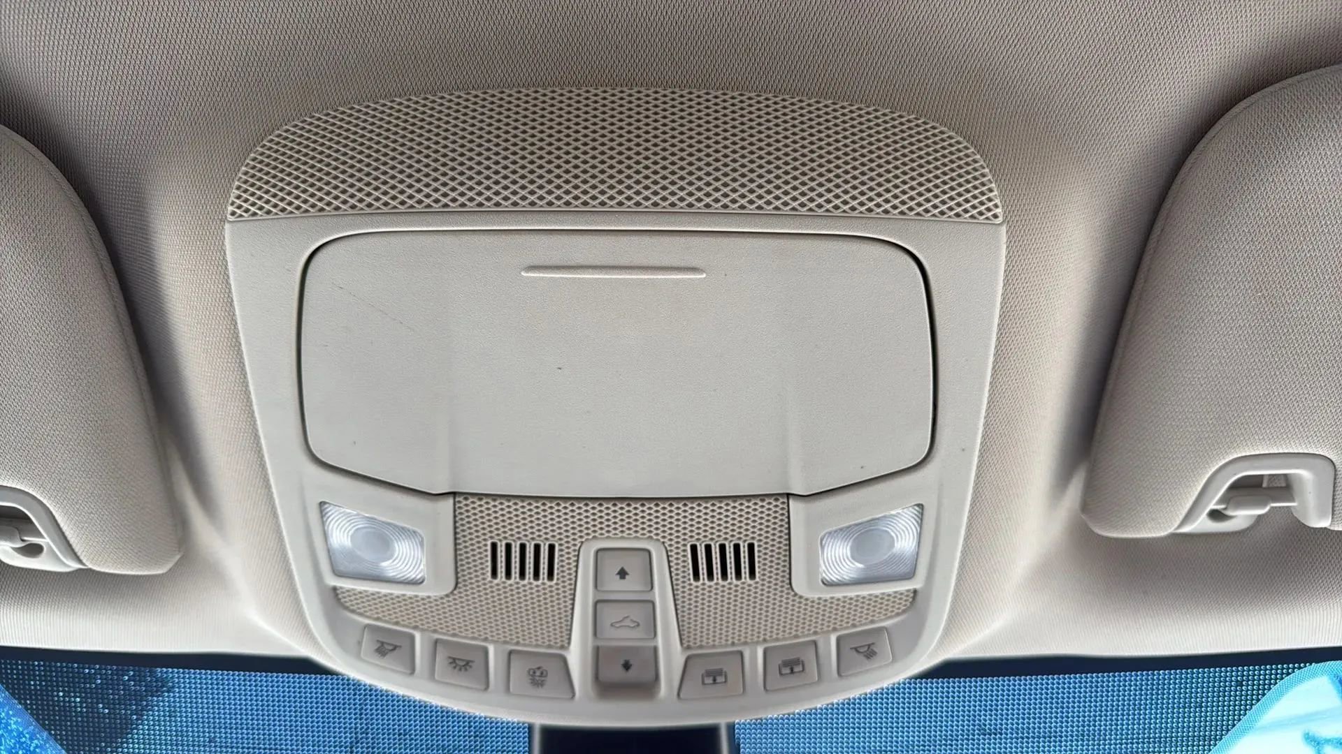 Used 2018 Ford Edge Sport w/ Ford Safe & Smart Package image 21