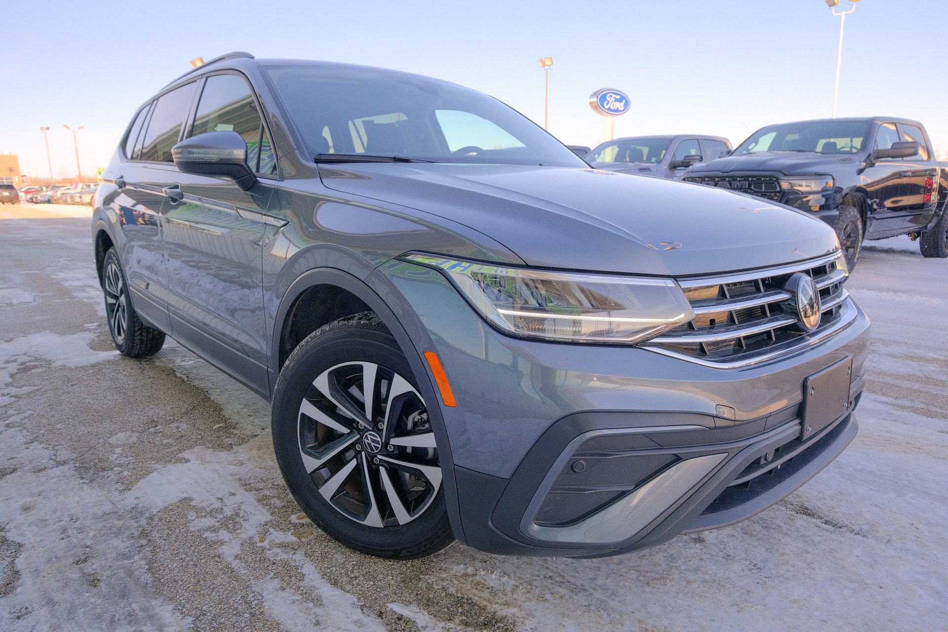 Used 2024 Volkswagen Tiguan S image 13