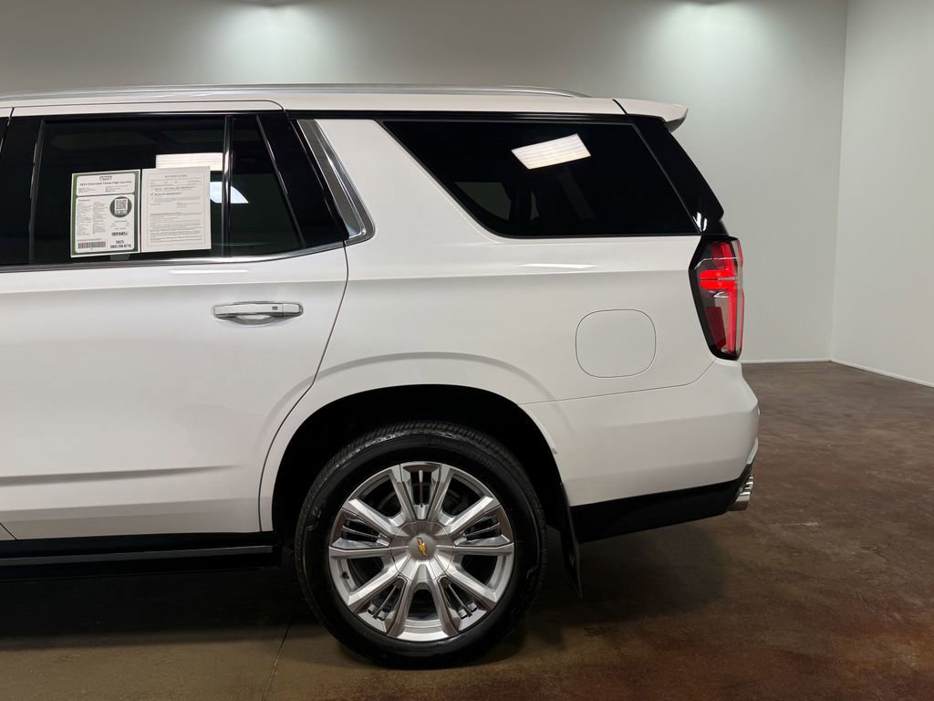 Used 2023 Chevrolet Tahoe High Country AWD/4WD image 36