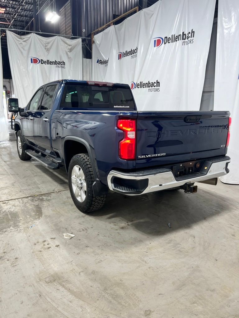 Used 2020 Chevrolet Silverado 2500 LTZ w/ LTZ Premium Package AWD/4WD image 4