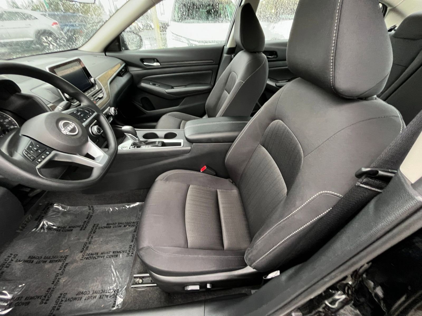 Used 2025 Nissan Altima 2.5 SV image 27