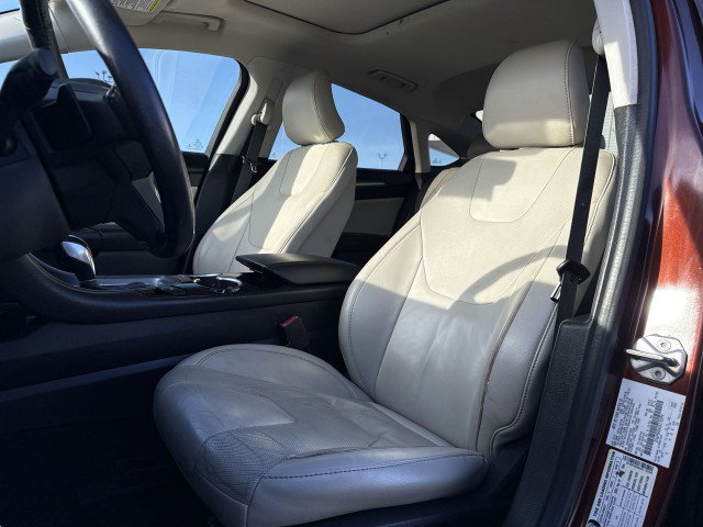 Used 2016 Ford Fusion Titanium image 13