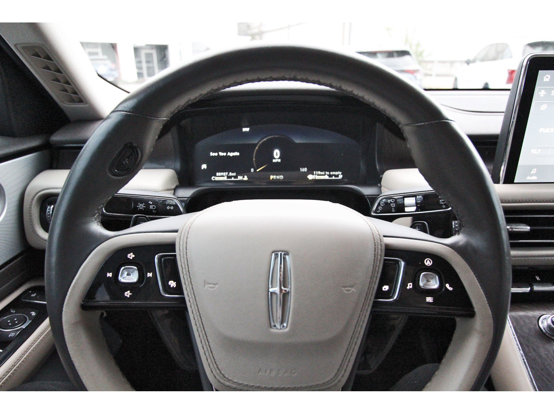 Used 2022 Lincoln Aviator Reserve w/ Equipment Group 201A RWD image 17