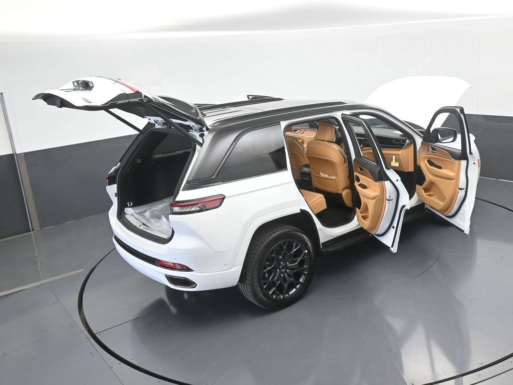 New 2025 Jeep Grand Cherokee Summit image 64