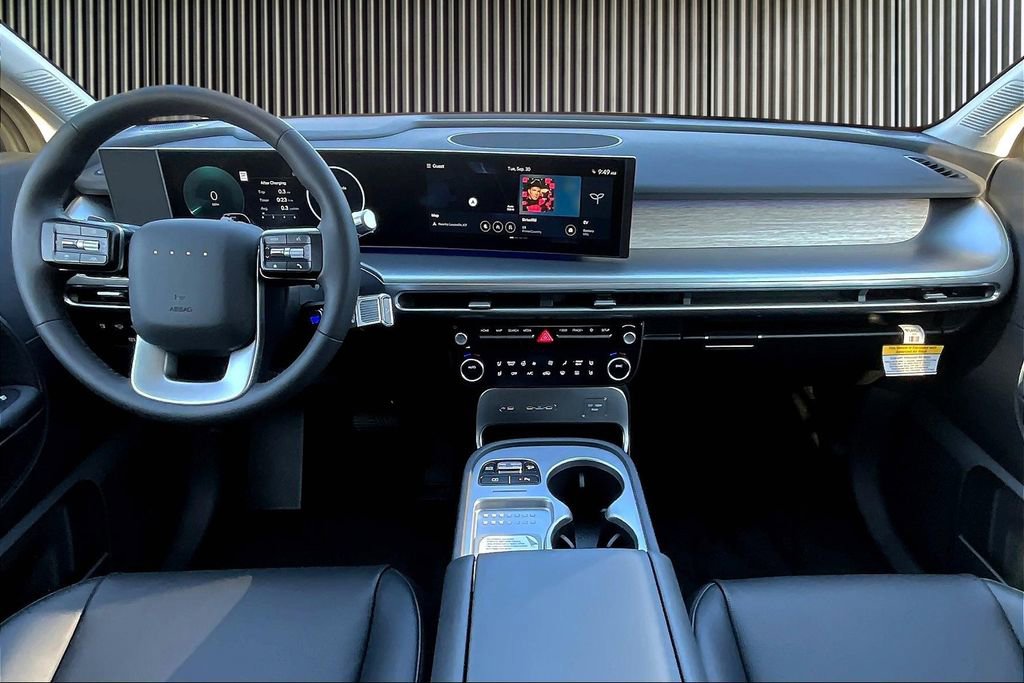 New 2026 Hyundai Ioniq 9 SEL image 5
