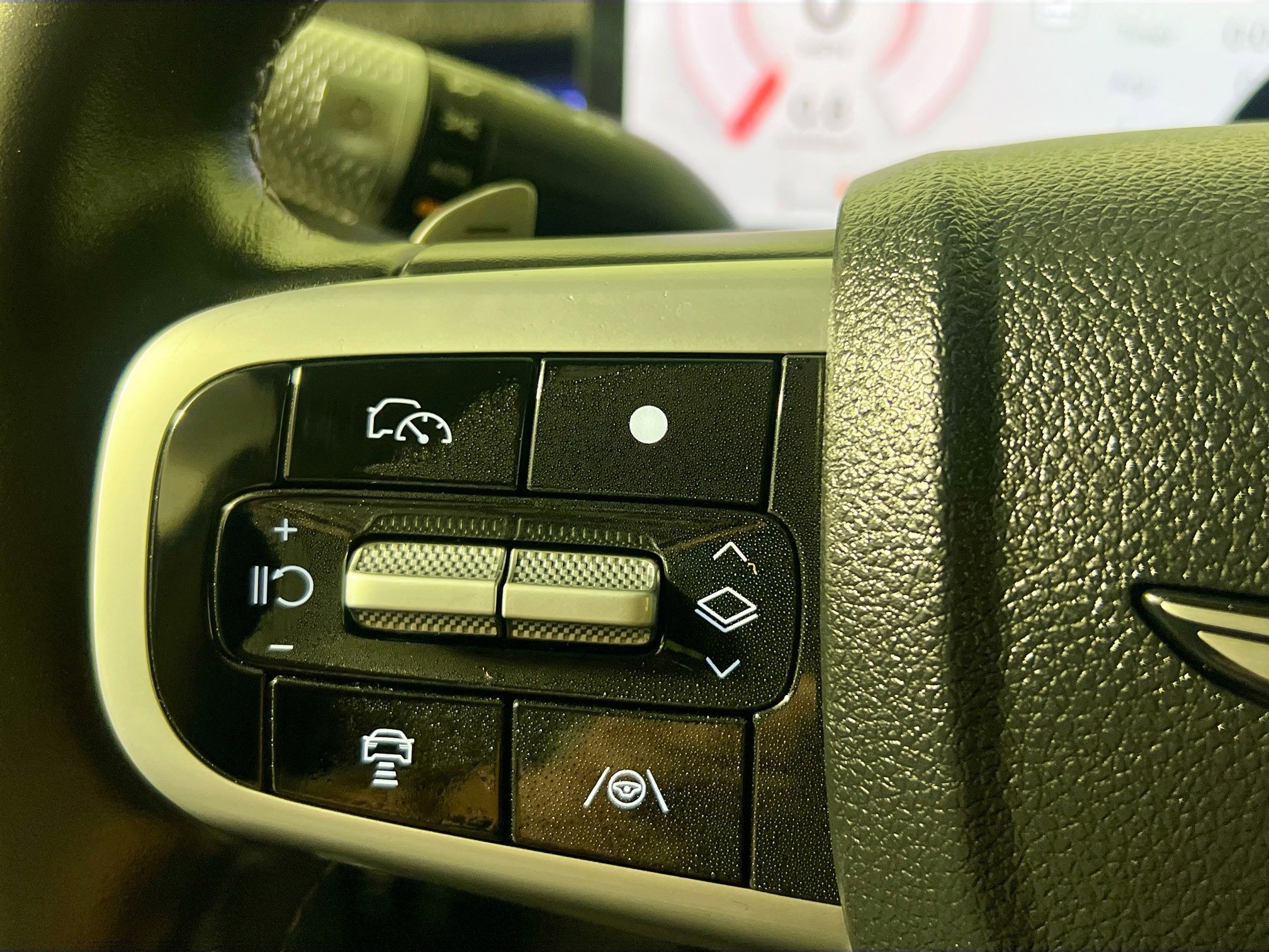 Used 2026 Genesis GV70 2.5T image 18